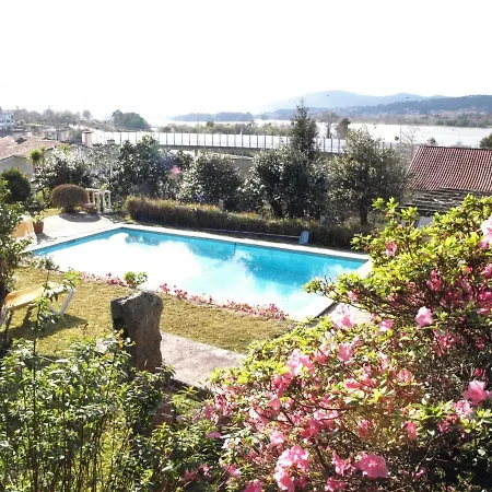 Villa Vnc13v4, Encantadora Casa E Piscina, Vista Rio Min Gondar E Orbacem